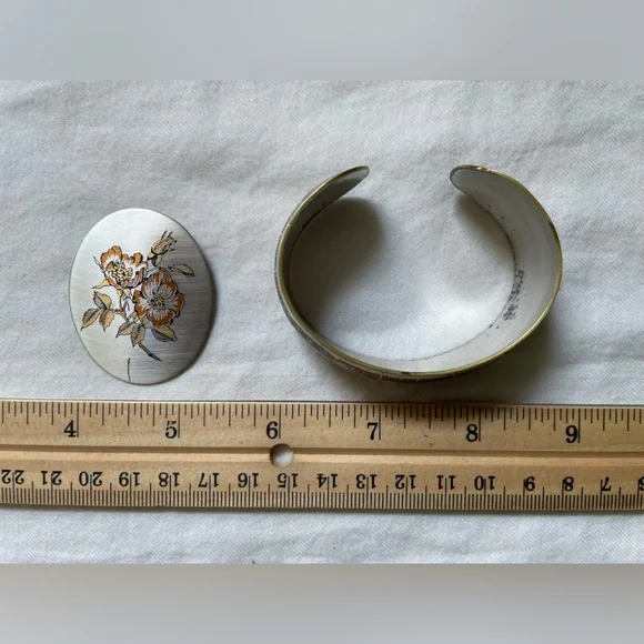 Rare Vintage Reed & Barton Damascene Cuff and Pin/Pendant Set - Picture 8 of 8